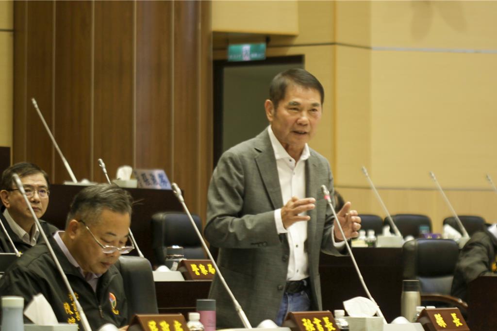 議員質詢大矽谷計畫進度 鍾東錦：中央受阻特農地將先易後難