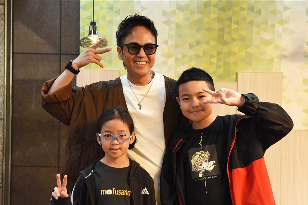 徐詣帆3寶看完《阿甯咕》想養狗！林舒語懂3兒「調皮搗蛋」