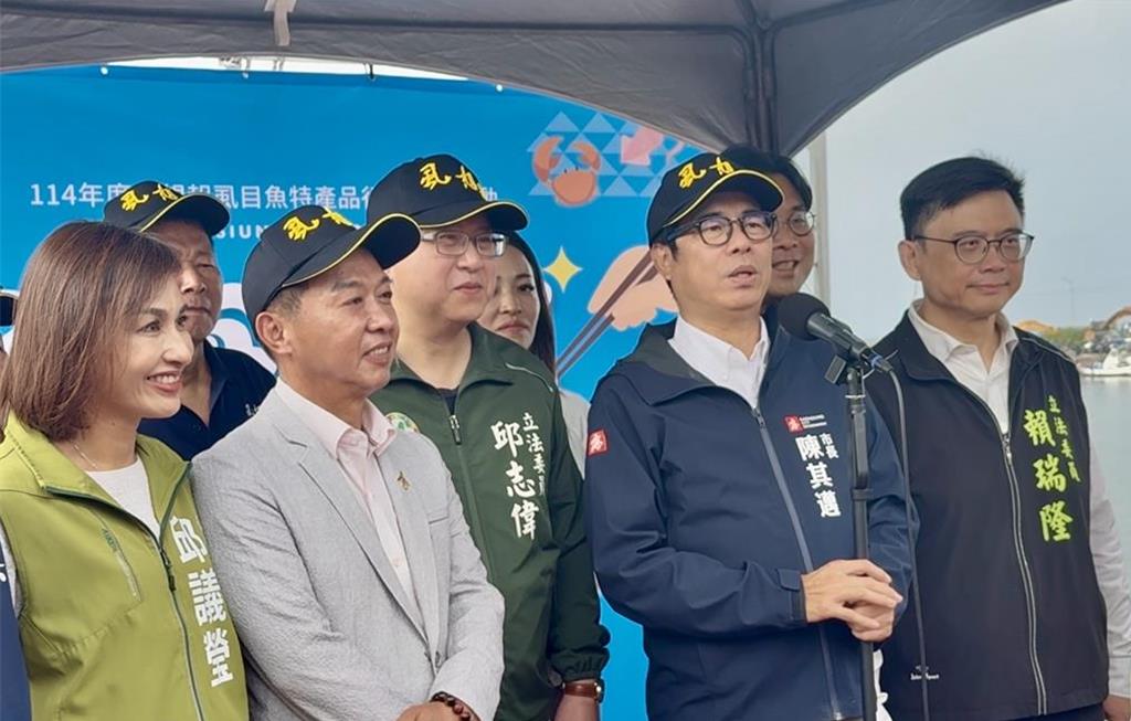 香港宏福苑惡火重大死傷  綠營高雄市長初選選將齊哀悼