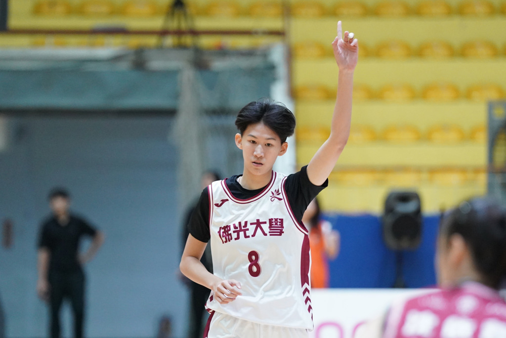 UBA》佛光開季3連勝 182公分素人待成長