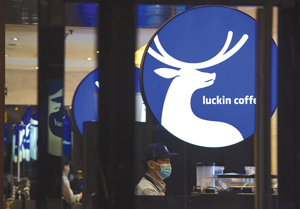 瑞幸開6萬徵才 「咖啡圈」卻酸丟臉 Cheap看傻:像拉麵肥宅