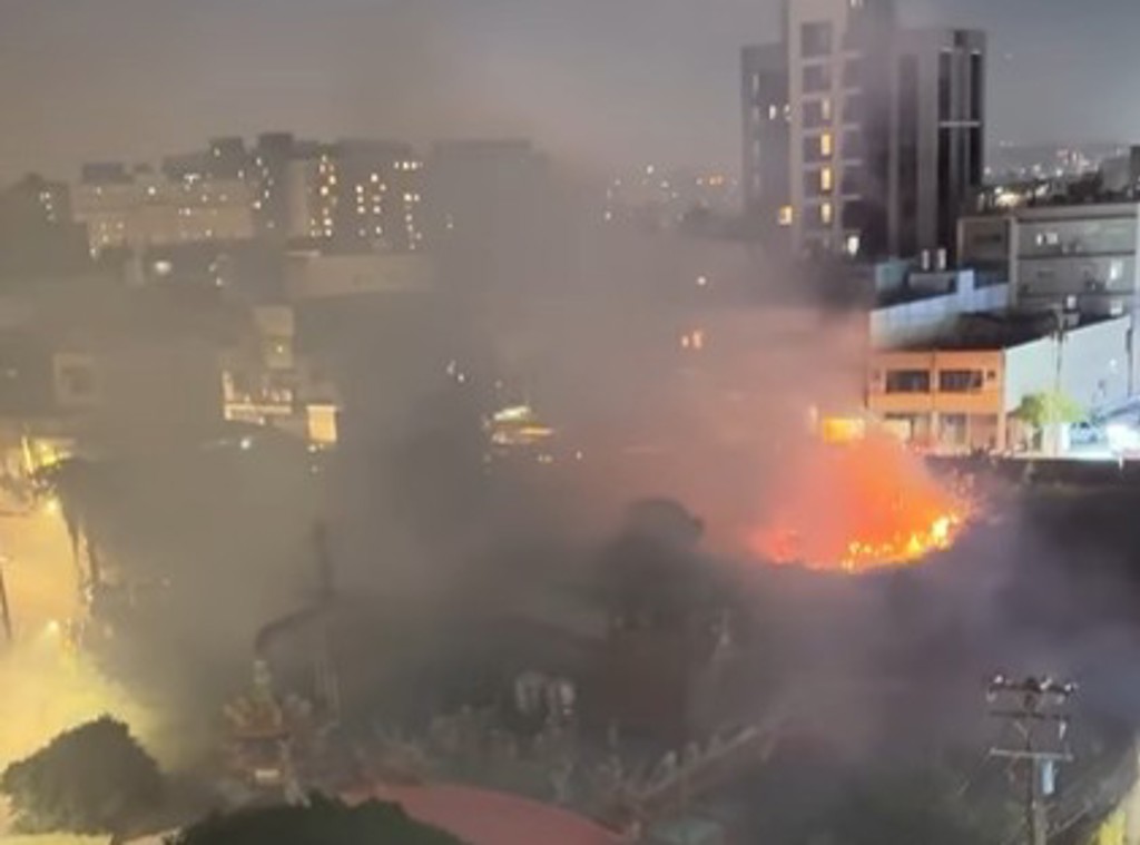 快訊》中壢榮民路火警 桃園消防急派兩分隊撲救