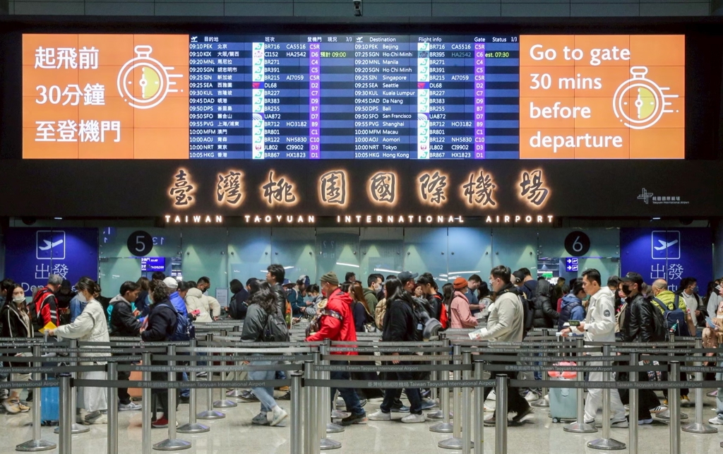 妹子半年出國5次被同事關切 一票人酸:國旅5次才誇張