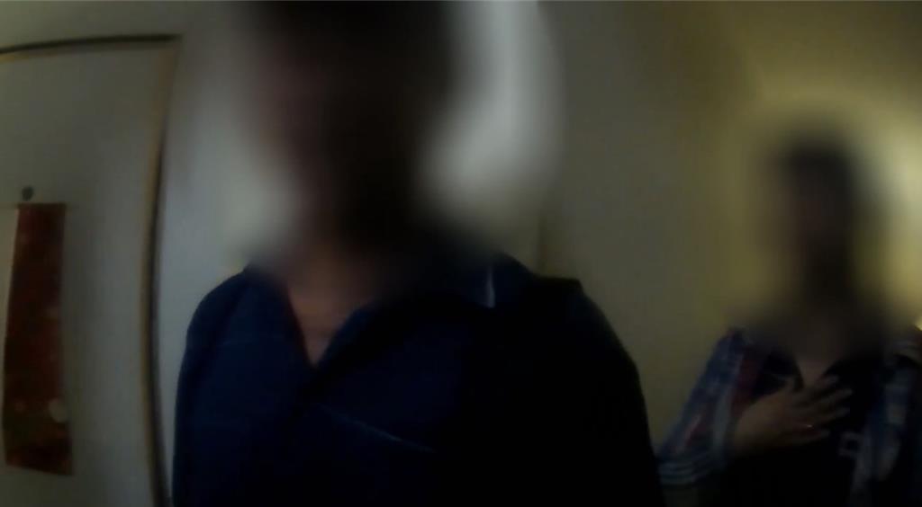 26小時音訊全無嚇壞爸媽 警陪同破門 「失蹤兒」錯愕曝真相