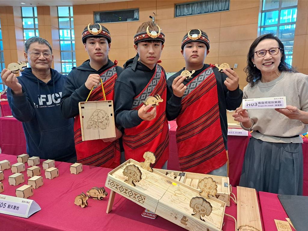 金趣咪獎10年傳承!928件作品串聯老幼 木育玩具玩出新價值