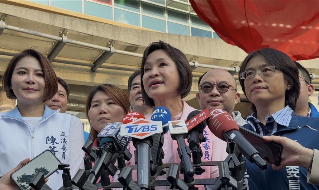 綠營4人都贏柯志恩？ 粉專質疑：3年前套路 又死灰復燃