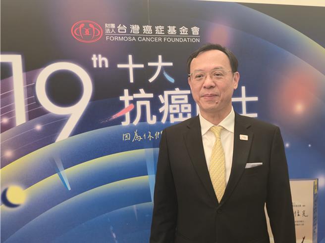 衛福部長石崇良談陸配健保規定差異