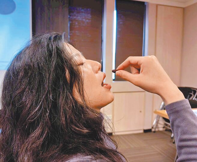 吞藥馬上睡覺小心食道潰瘍