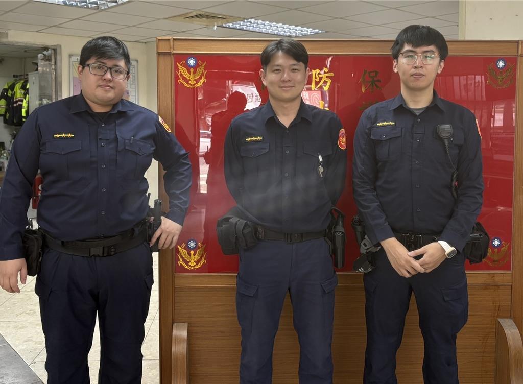 迷途老翁受困河濱草叢手機斷電  警急搜救百分鐘尋獲