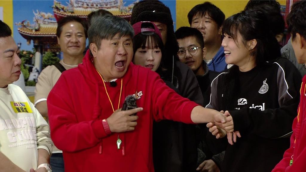 胡瓜示範新遊戲翻車玩到懷疑人生！怒喊「我們有這麼癡呆嗎」