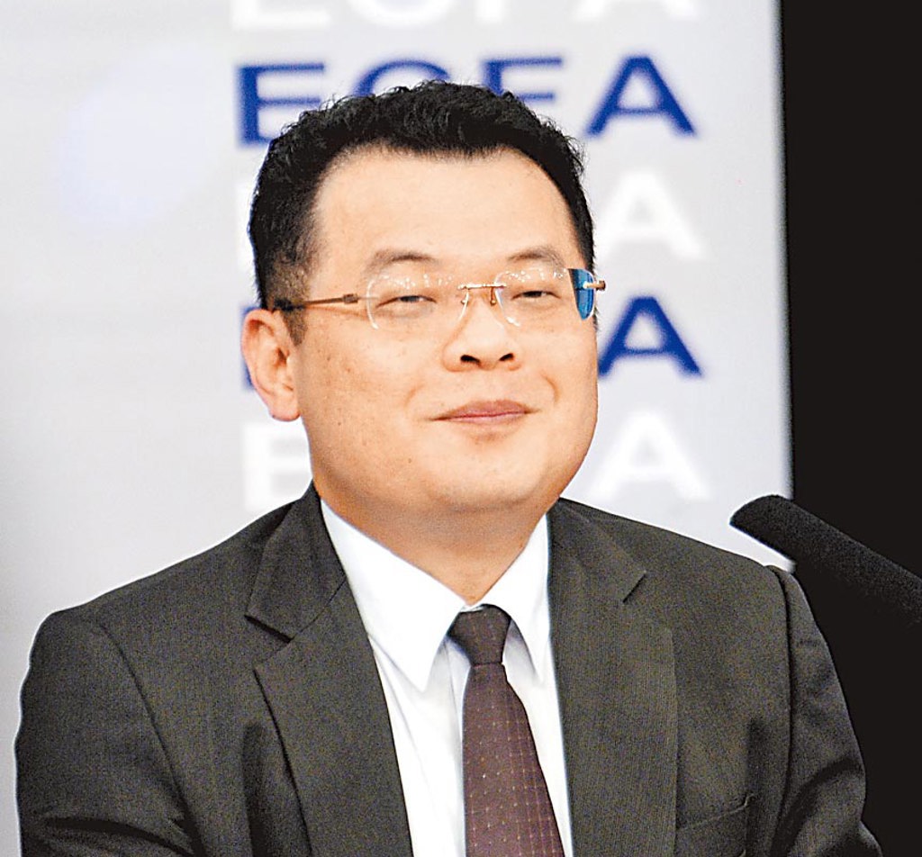 陳揮文告別19年廣播節目 「這2人」接棒他主持