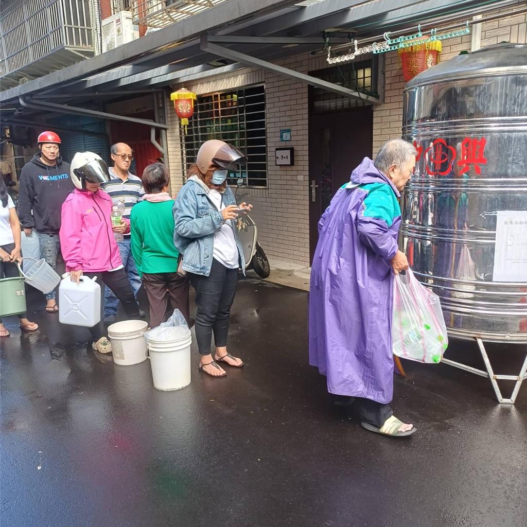 淡水停水第4天復水僅2／3 居民痛罵：8成復水是假消息