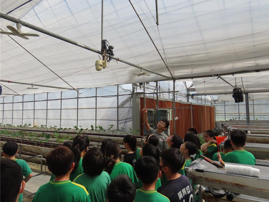廣興國小食農教育玩出新高度「水簾降溫科技」搬進課堂