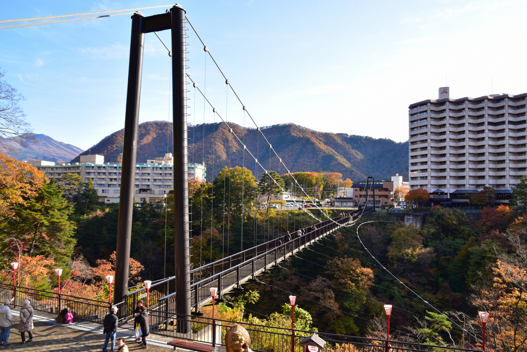 繁華落盡的鬼怒川溫泉 適合遊客放慢腳步從容慢活。(東尼叔 攝)