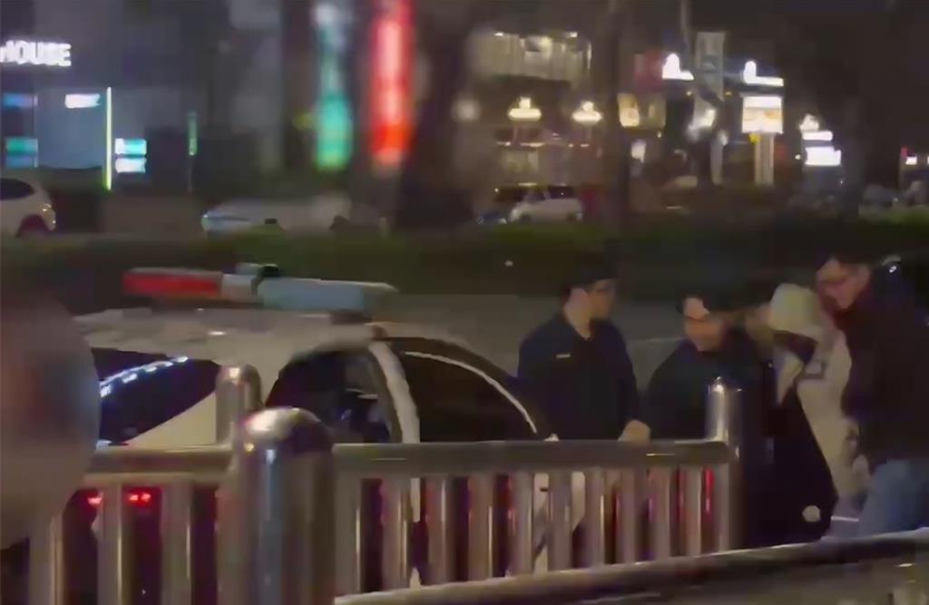 「夜店大亨」夏天倫停車場遭砍 犯案男子遭聲請羈押禁見