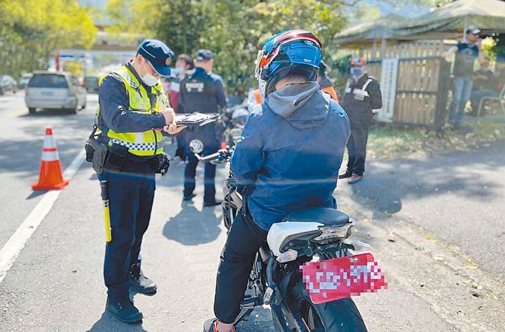 違規被開單！北市男失控辱警「畜生」 下場出爐