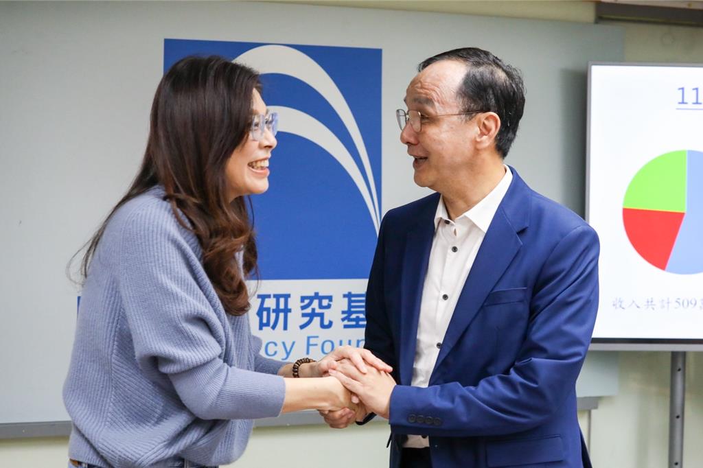 朱立倫交棒國政基金會「鄭麗文接董座」 執行長人選未定