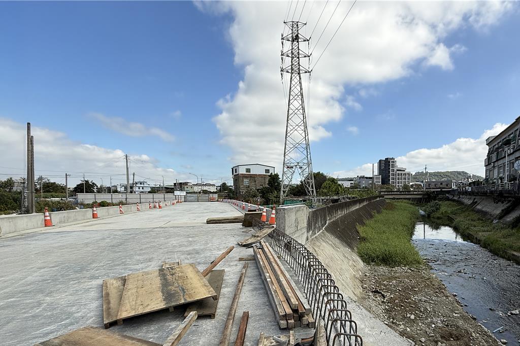 頭份交流道年底改善 土牛溪新路助紓20%車流
