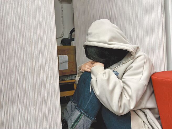 秋冬轉冷情緒低落季節性憂鬱需留意