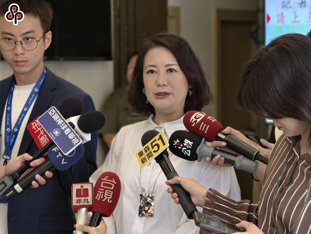 白徵召陳琬惠選宜蘭 吳思瑤酸:鄭黃會山盟海誓「過沒幾天就被推翻」