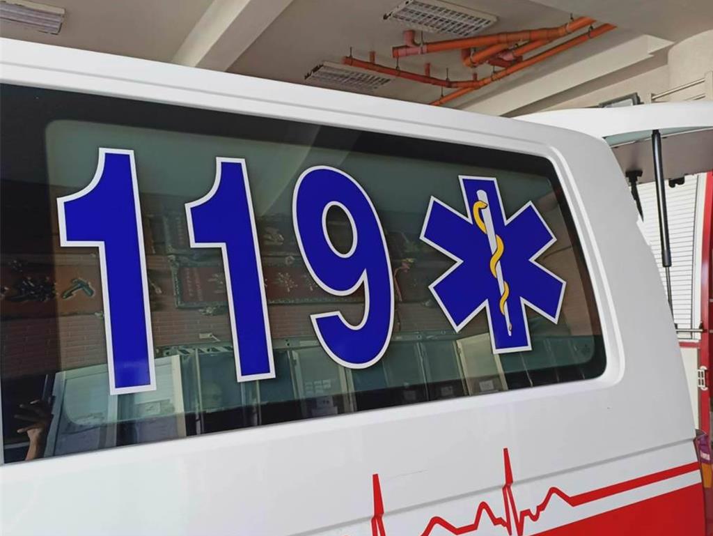 烏日死亡車禍!機車與聯結車相撞 女騎士慘遭輾斃