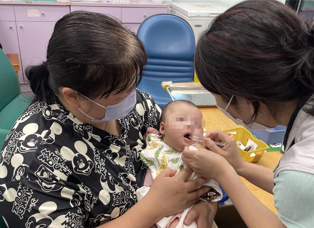 輪狀病毒高峰到!新北13偏遠區嬰幼兒納免費口服疫苗接種