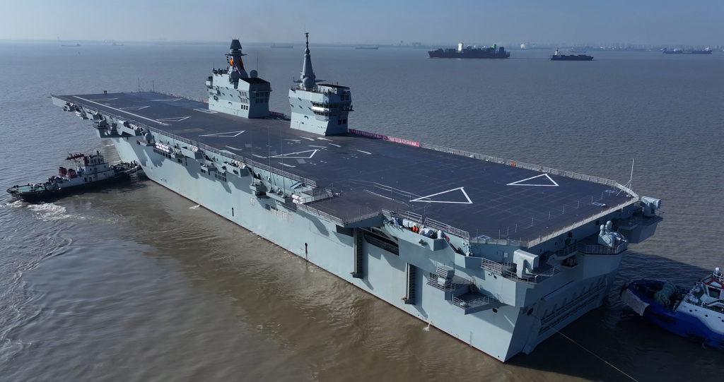 擊沉076四川艦要幾枚飛彈?俄知名部落客提問陸網民炸鍋