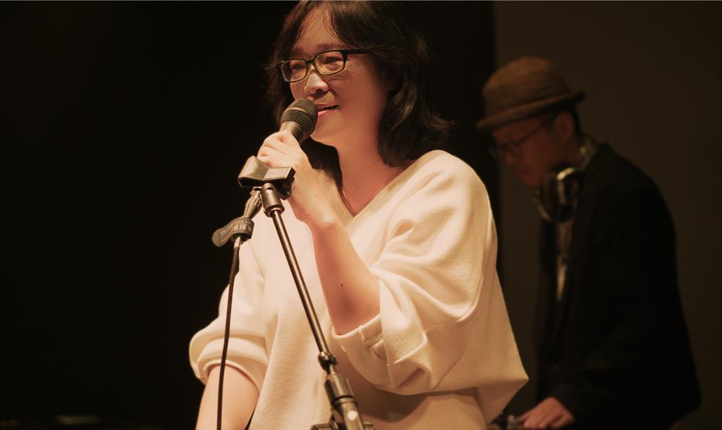 雷光夏母親手稿奇幻呼應舞台 感動:「愛一直在我身邊」