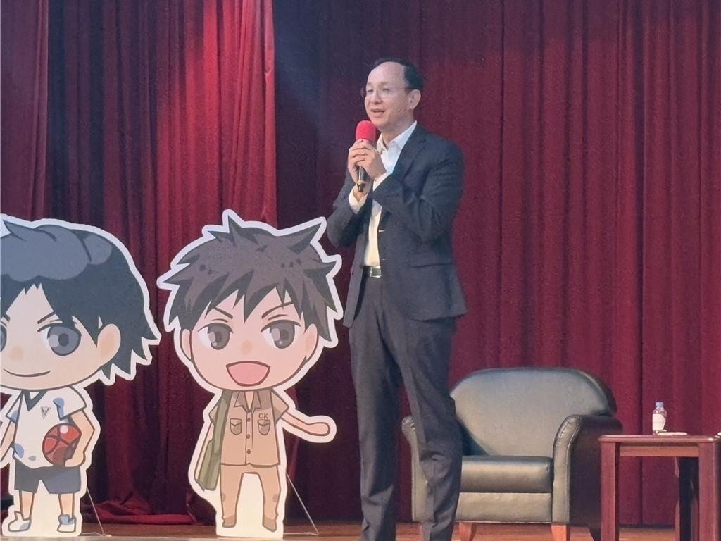 建中迎127周年校慶 朱立倫讚自由校風 盼台灣回到「建中精神」