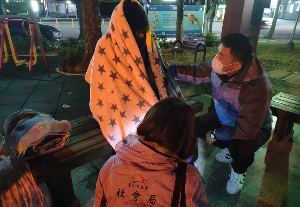 台中街友問題惡化！議員批補助協會無效 市府喊冤