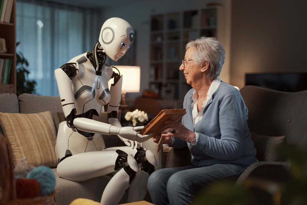 趨勢》AI聊天機器人成孤獨長者好友 彌補長照人力缺口