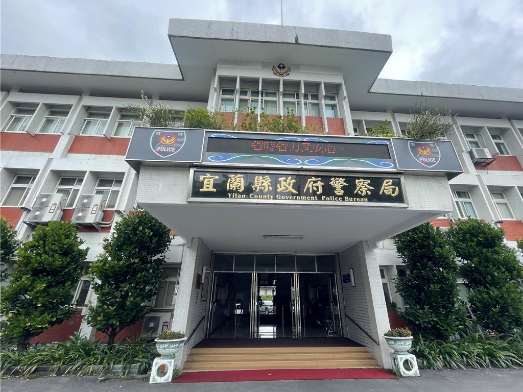 蕭美琴訪宜蘭　24歲警交管遭撞右腿骨折