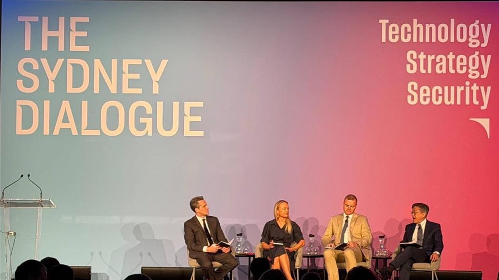 國安會諮委、國科會學者登「雪梨對話」 談新威脅與陸晶片產能失衡