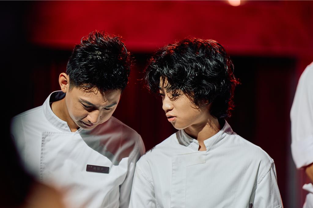 《星廚之戰》爆激烈衝突!主廚情緒失控 怒吼16歲白潤音