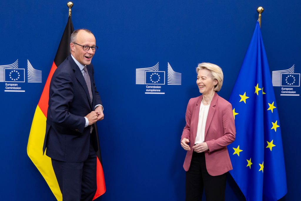 德媒:曾任「貝萊德」高管 梅爾茨卻將歐洲推向金融危機