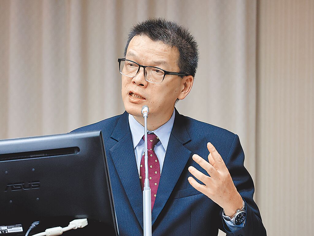 國家通訊傳播委員會（NCC）代理主委陳崇樹8日表示，只要《衛廣法》修法通過，行政機關就會依法行政、依法處理，法律賦予相關單位的救濟程序，也可以依法行使。（黃世麒攝）