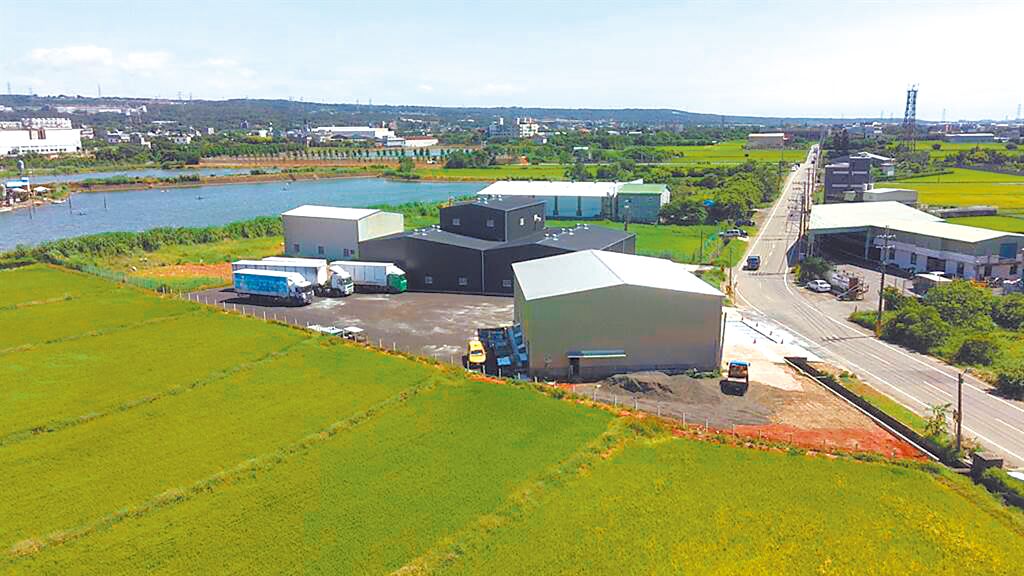 農地違章工廠就地合法化上路3年，共有3.2萬家低汙染未登記工廠申請納管。（本報資料照片）