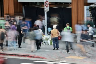看到長刀為何不跑？教授曝親身經歷：跟不夠警覺無關