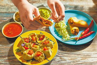 飯店自助餐 異國料理迎賓