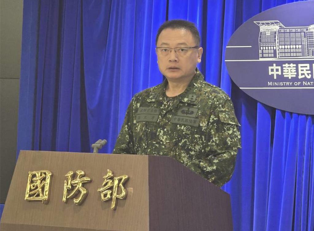 首位陸配立委李貞秀國籍遭綠追殺 粉專搬出孫立方轟雙標