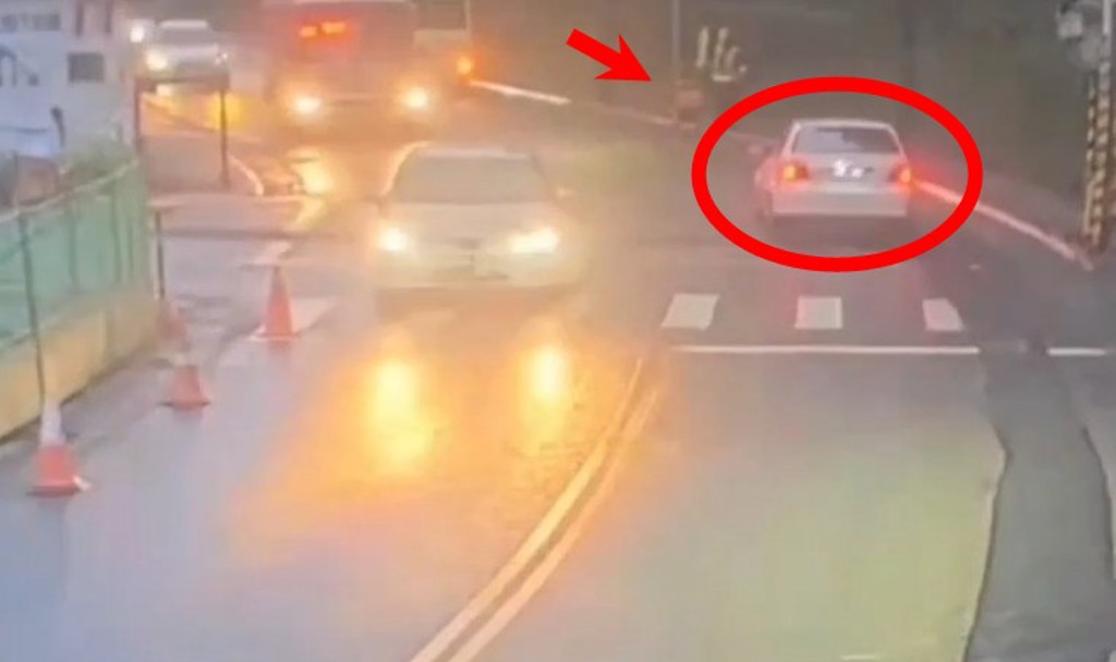 直擊片!王夢麟酒駕險撞飛清潔隊員 肇事現場太驚悚