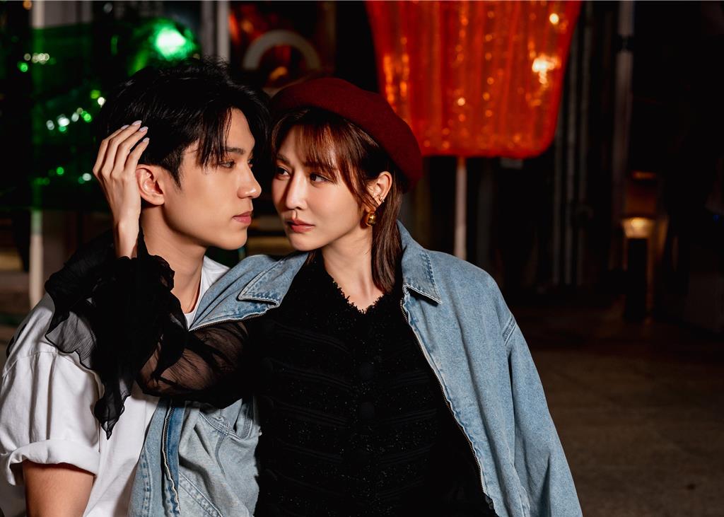 曾莞婷香港約會23歲男星認「戀愛」 羞曝2人相處:很新鮮的肉體