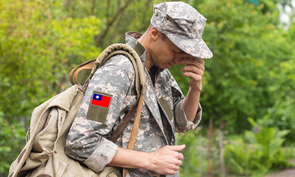 跨年遇軍演「女友偷人開房間」 役男崩潰:飯店錢我出的