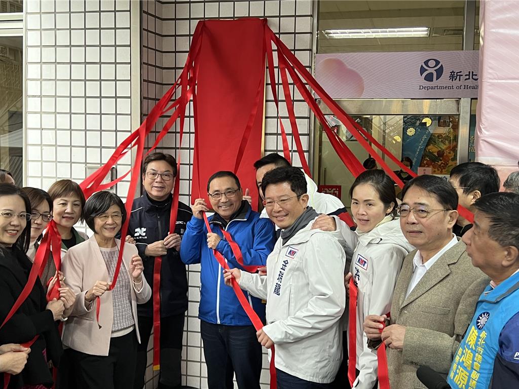 率六都之先!新北「高齡長照處」揭牌 侯友宜:讓長輩安心變老