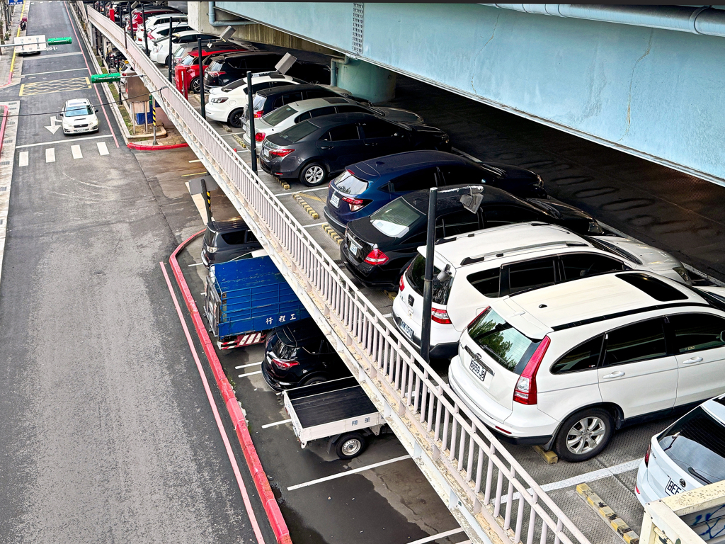 車市回溫!12月甩尾衝4.73萬輛 全年站上41.44萬輛