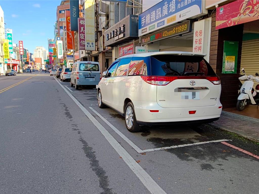 宜蘭女停車收費員執勤遭揮拳 警方偵辦、縣府痛批暴力