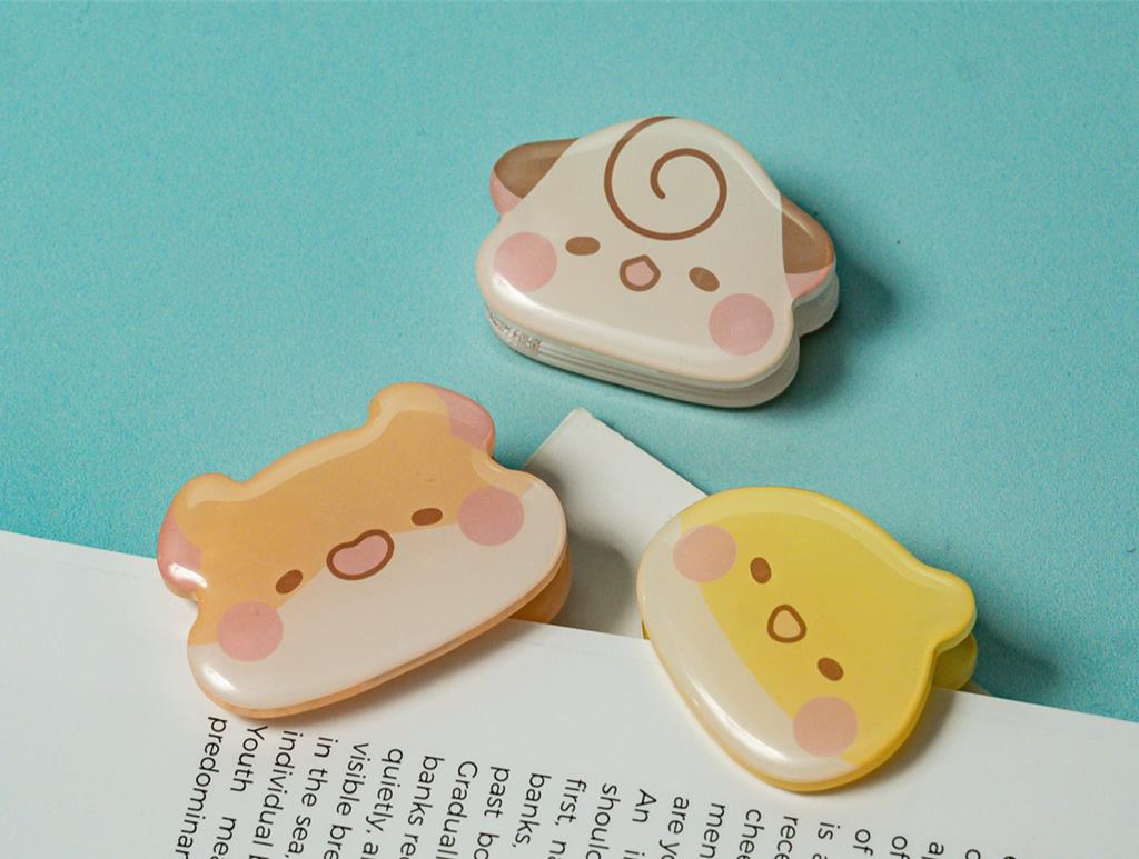 瑪芬角落快閃店引進實用的果凍夾，當辦公室小物超可愛。（WeTrust信賴互動行銷有限公司提供／徐梓榕台北傳真）