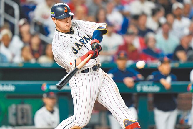 藍鳥砸18.8億簽下日籍打者岡本和真