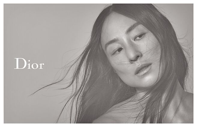 Dior新廣告大片：葛麗塔李氣質獨秀 無景深速寫風格