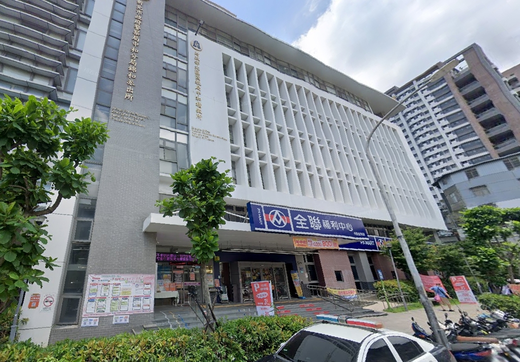 視障母到國稅局求助遭志工酸「看不到就別出來害人」 還要求女兒刪文